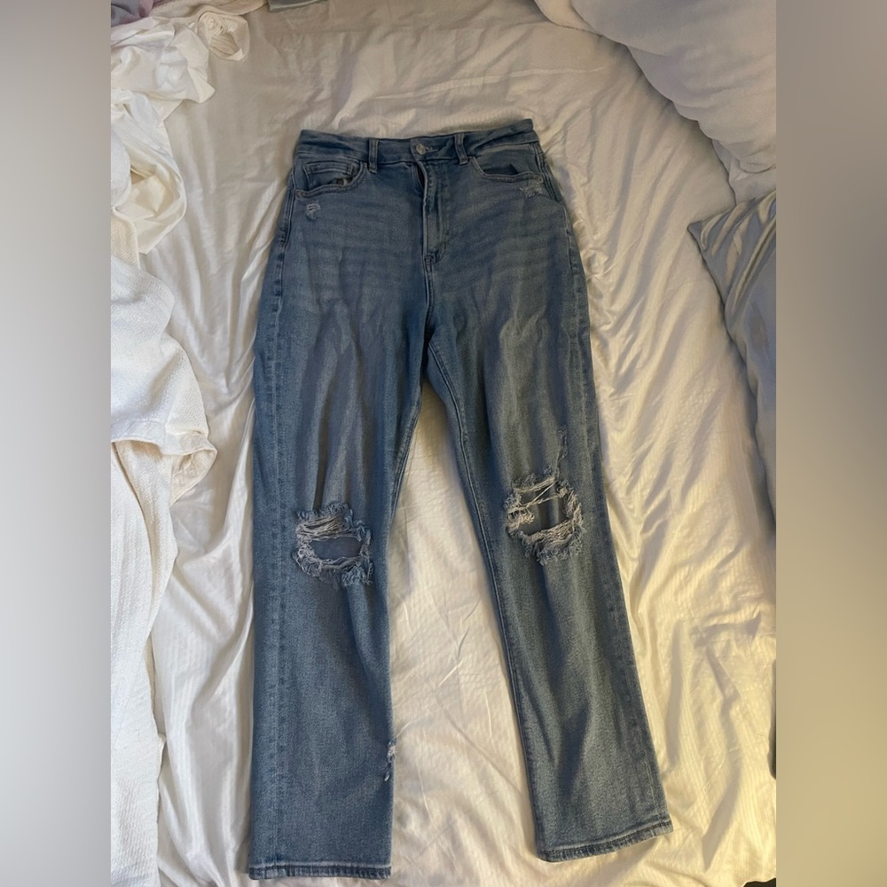 American Eagle Distressed Blue Jeans Women